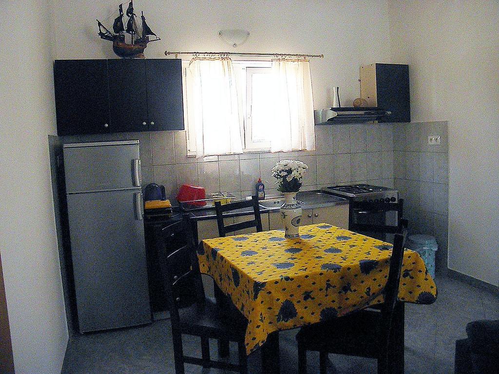 Apartments Mani Trogir Zimmer foto
